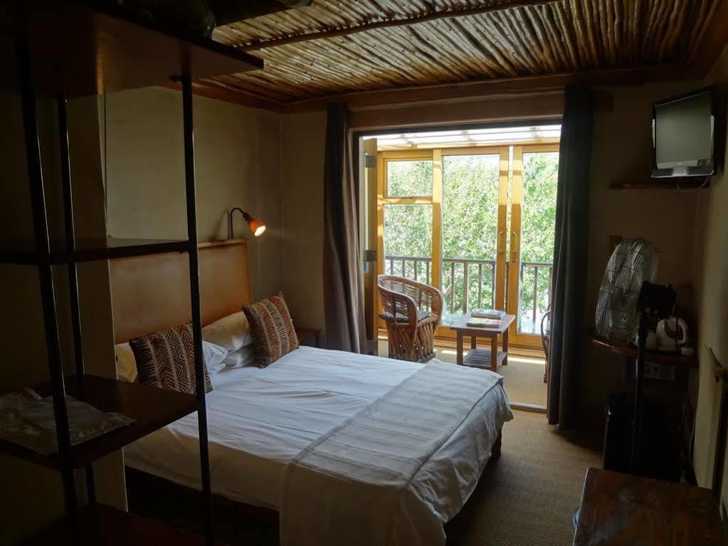 Ikhaya Lodge Кейптаун Экстерьер фото